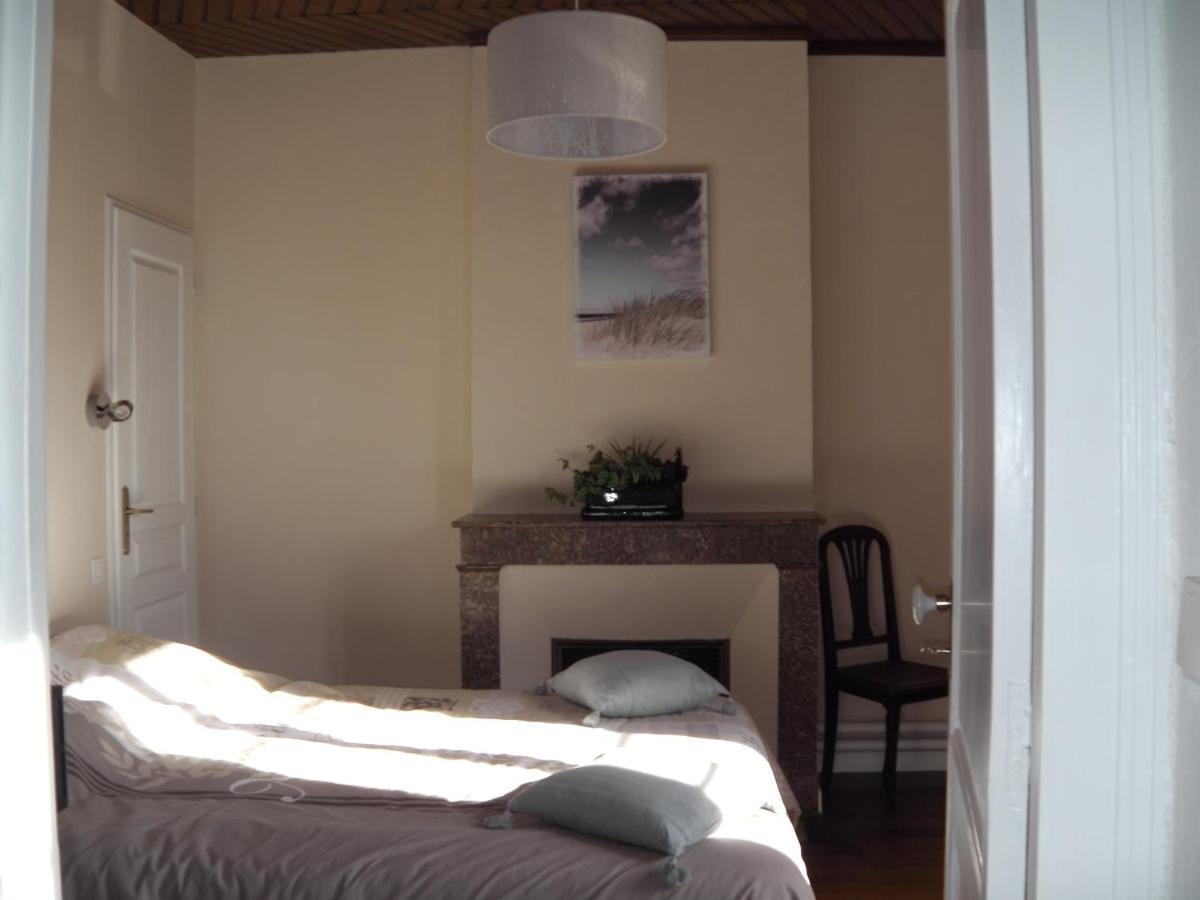 Aux Vieux Fours Bed & Breakfast Noaillac Dış mekan fotoğraf