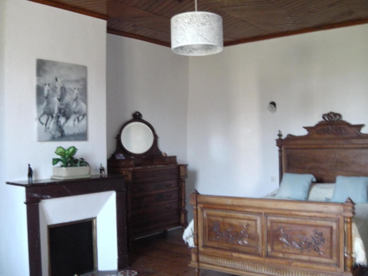 Aux Vieux Fours Bed & Breakfast Noaillac Dış mekan fotoğraf